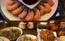和刘馄饨·烧烤SHOW酒場(牛据店)餐厅图片