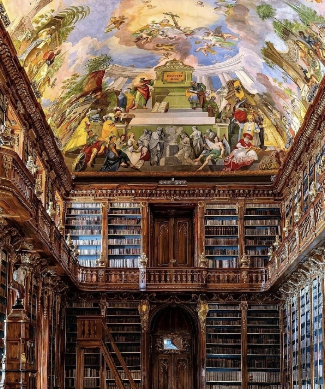 布拉格 Klementinum-世界上最美的图书馆之一