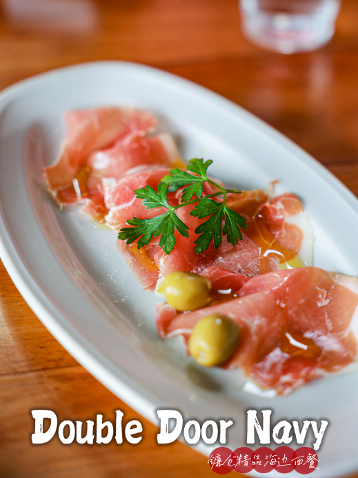 Double Doors Shichirigahama