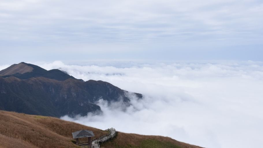 云端草原探秘，武功山徒步朝圣之旅全攻略