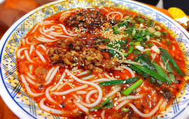 虔诚猪脚米线(吾悦广场店)