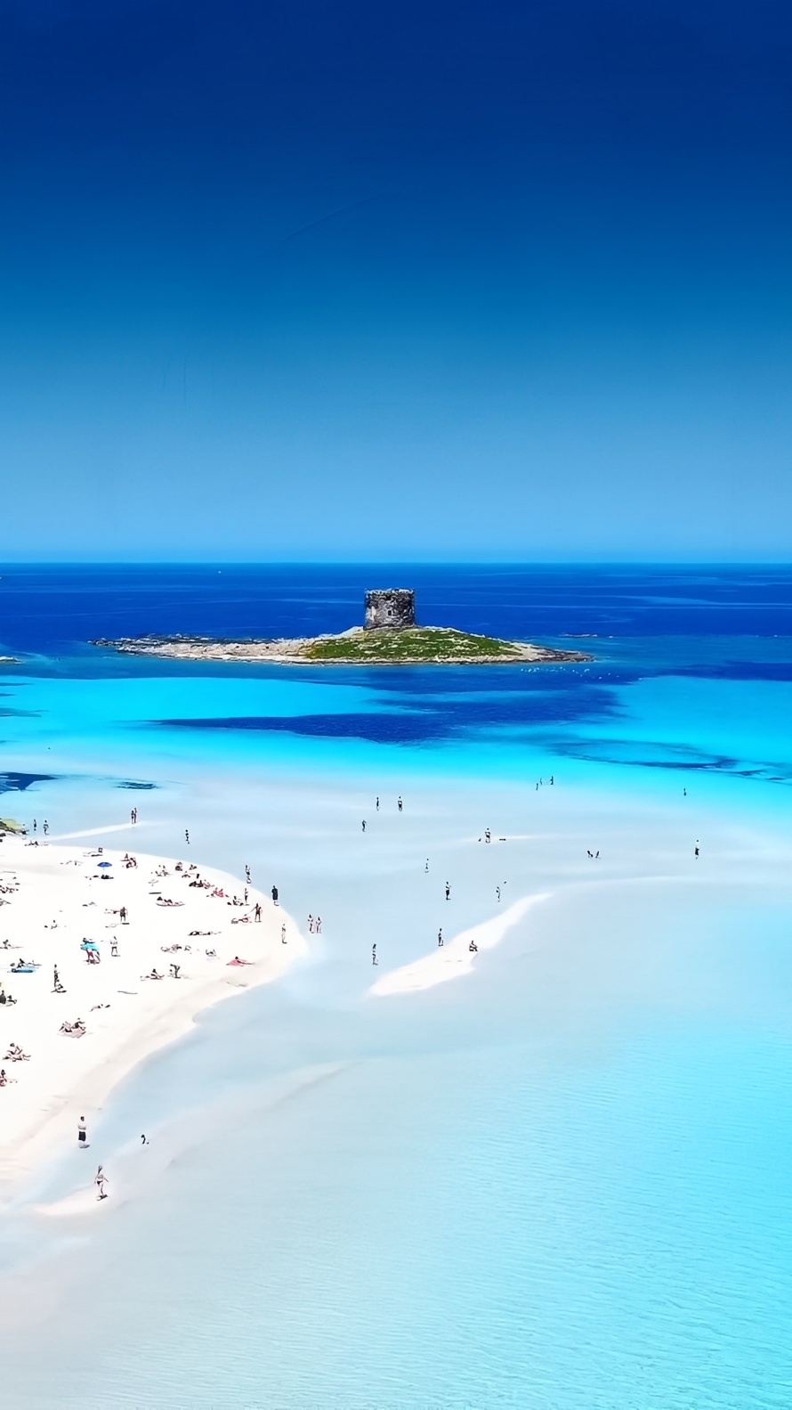 美丽又淡泊的天堂之岛-撒丁岛