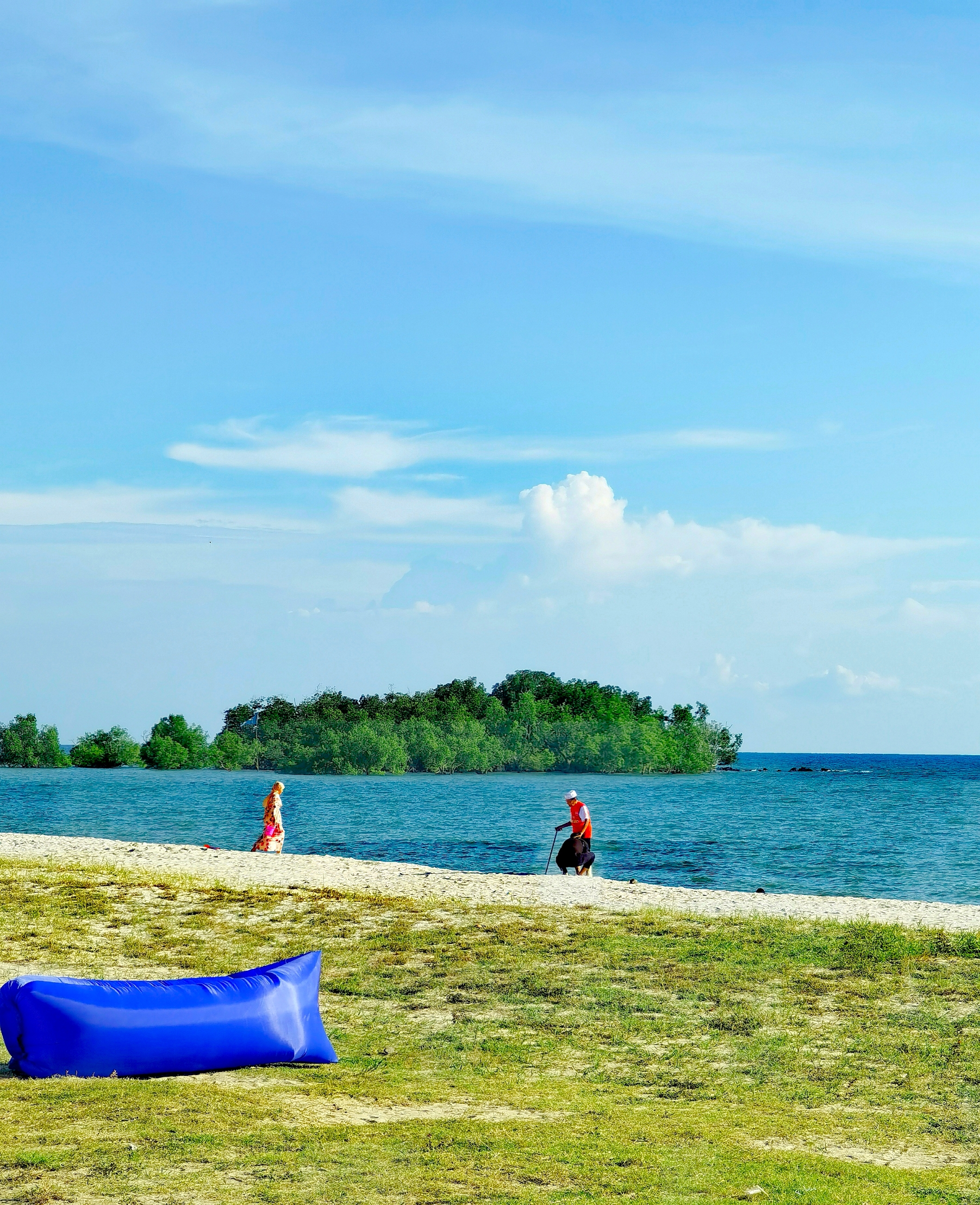 蓝湖湾—波德申最美的海滩