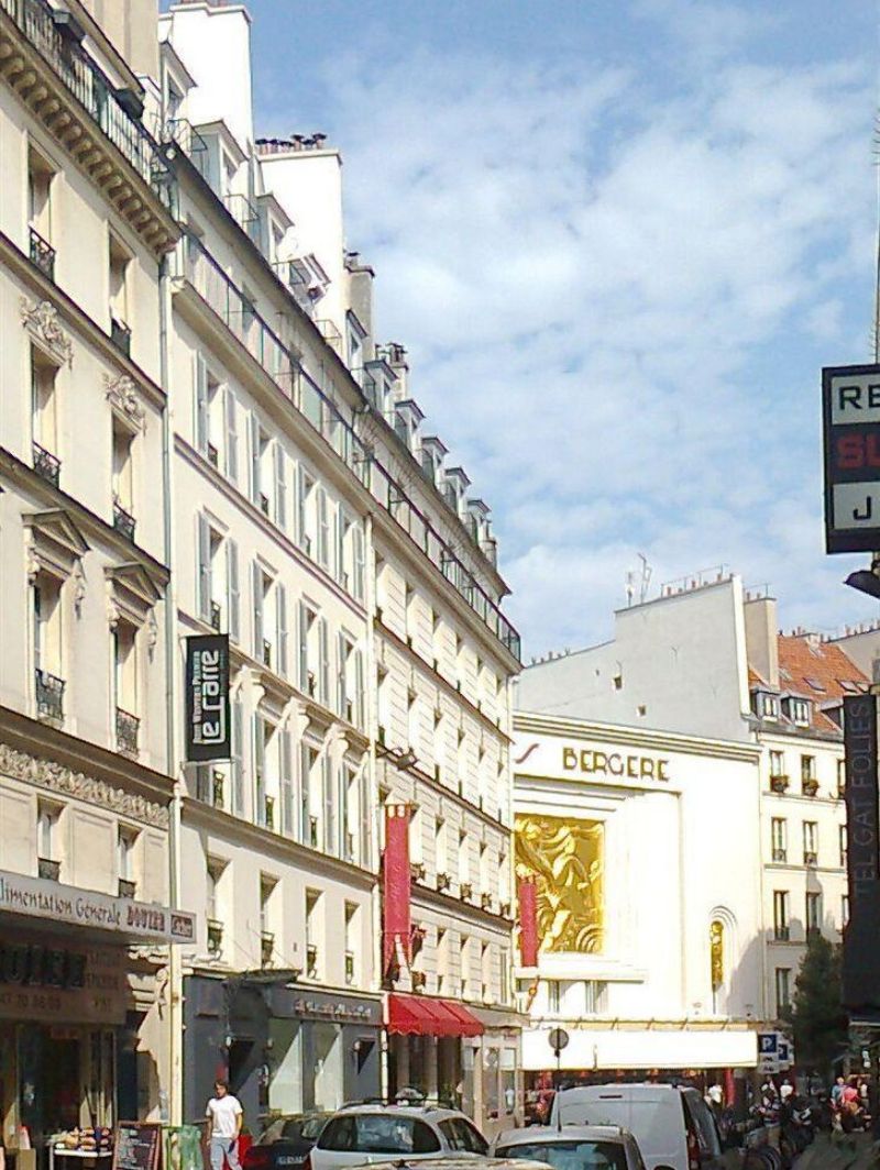 步行即达巴黎热门景点，马克西姆酒店！