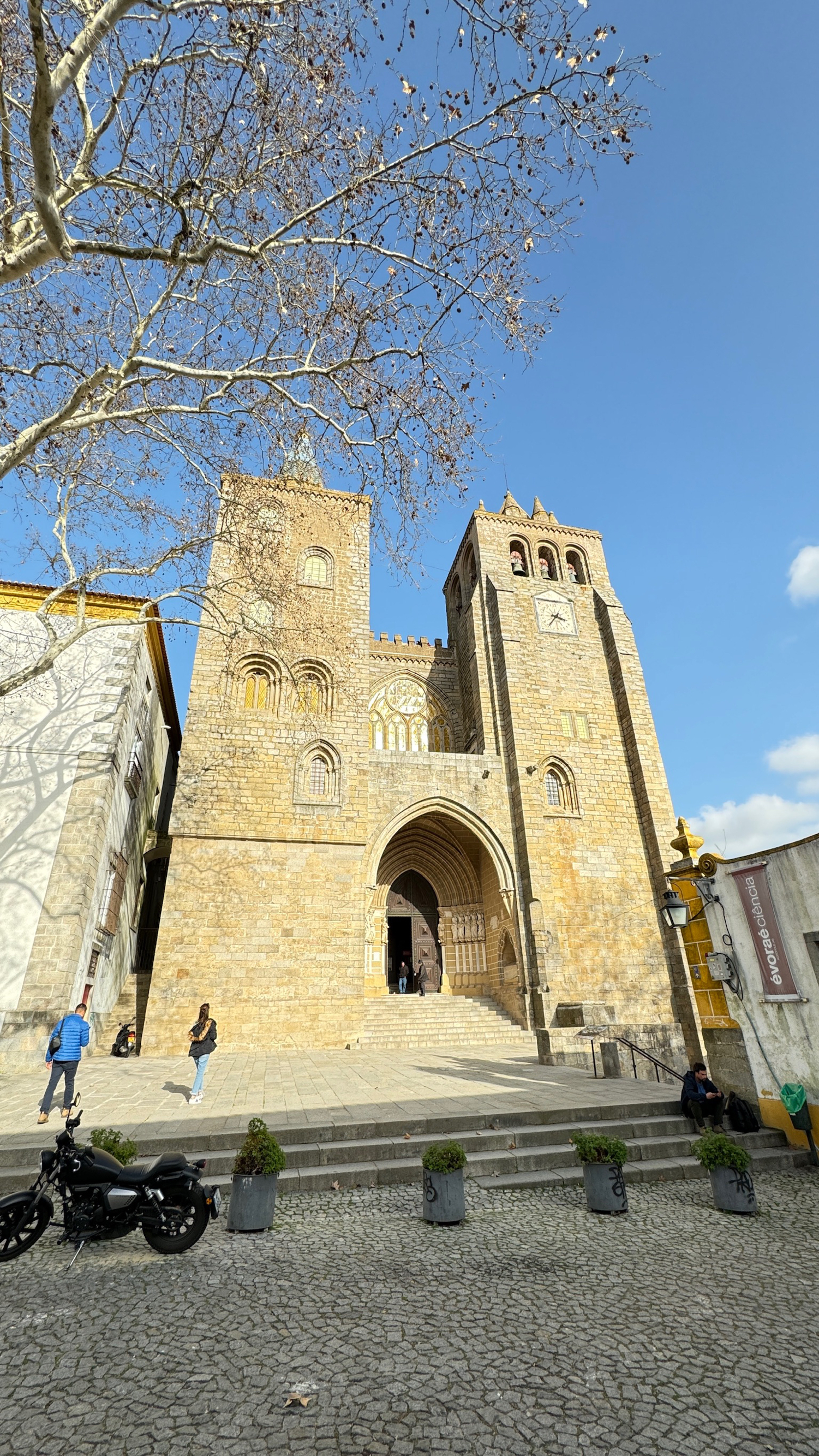 葡萄牙埃武拉大教堂 Catedral de ÉvoraL