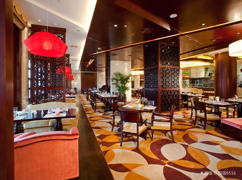 塘厦三正半山温泉酒店·池畔西餐厅