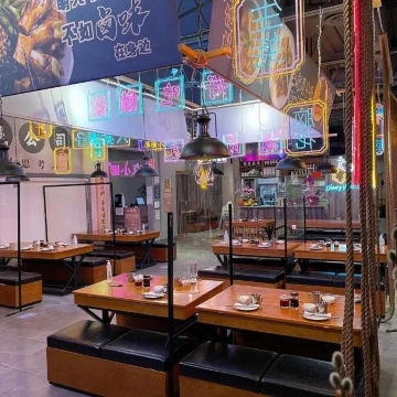 Happy Tree House BBQ餐厅图片