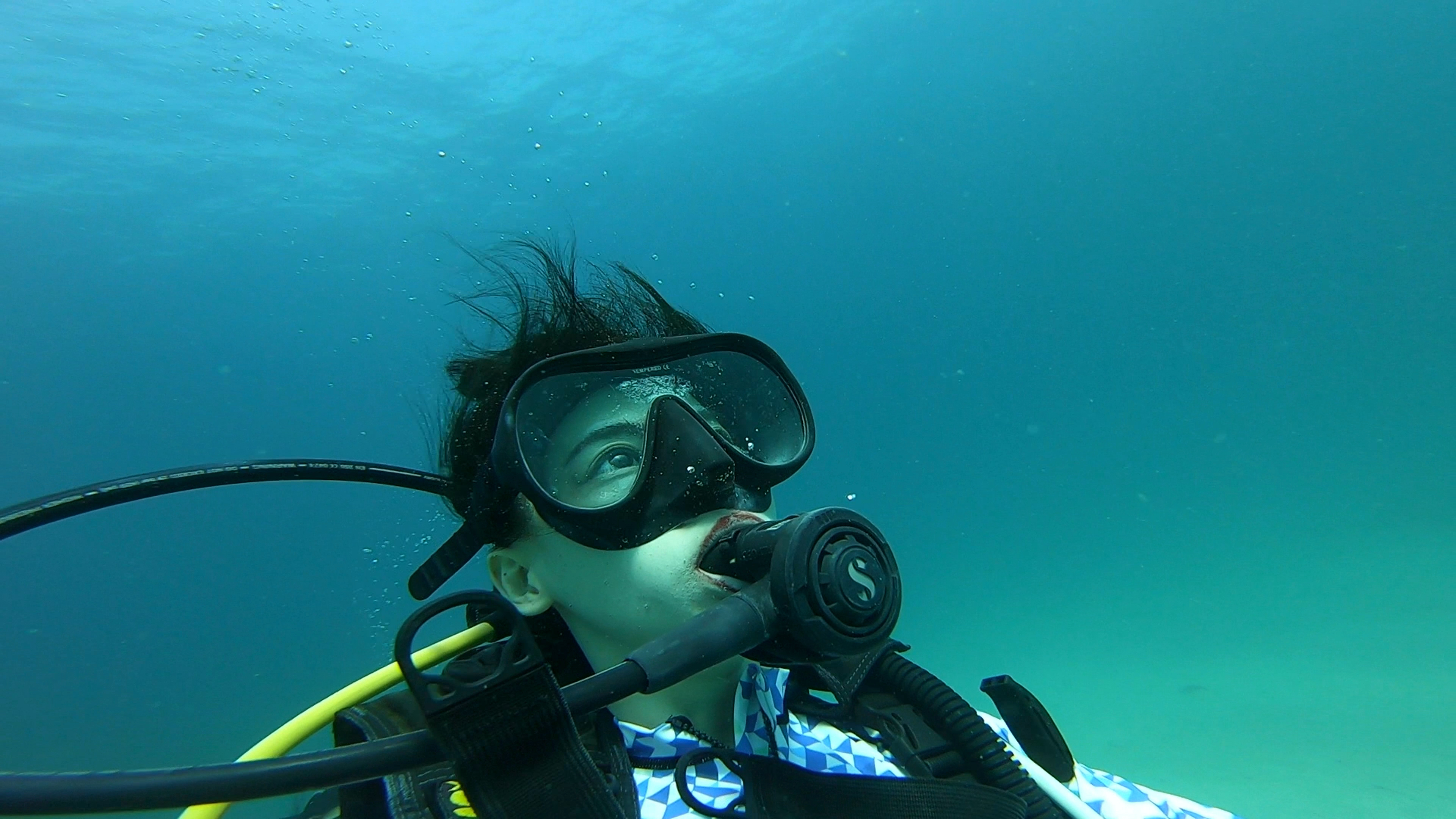 4k沉浸式潜水，带你走进马来西亚沙巴·美人鱼岛潜点Tukun