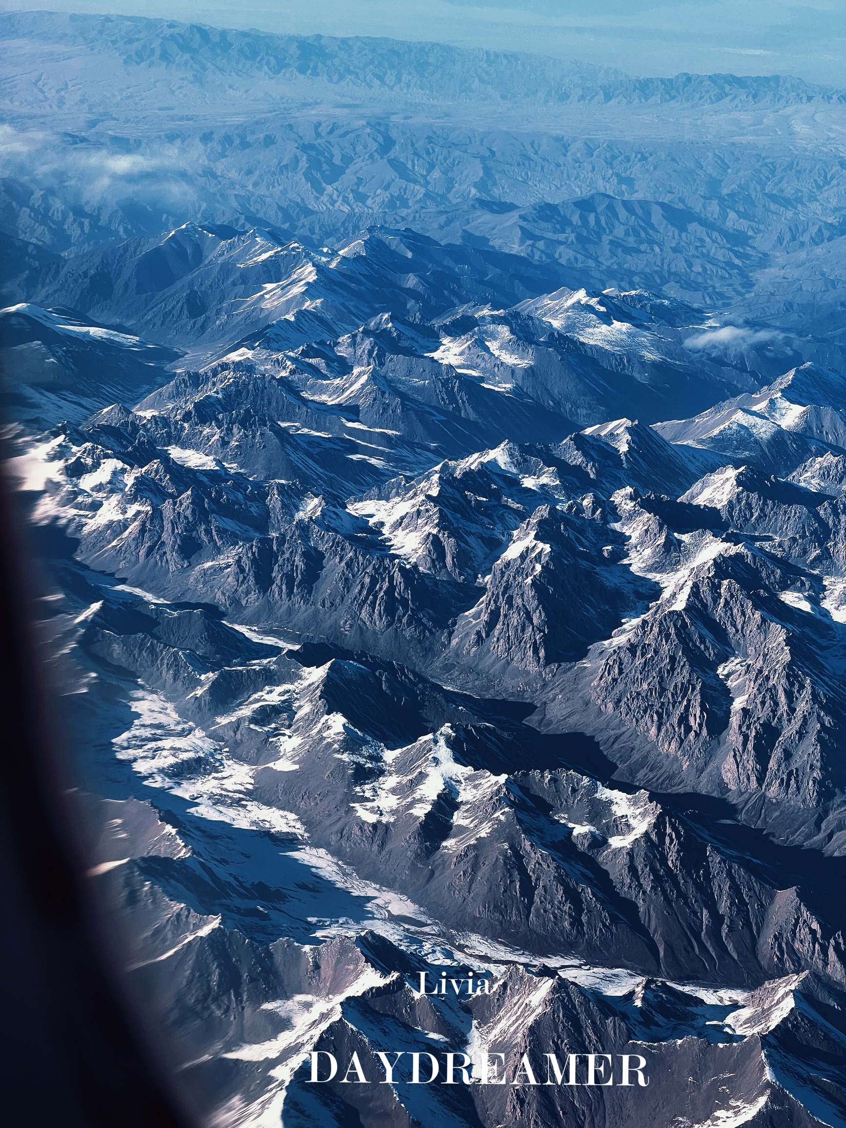 飞机上的昆仑山脉🏔️
