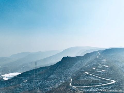 邢台双凤山 · 邢台市 · 景点