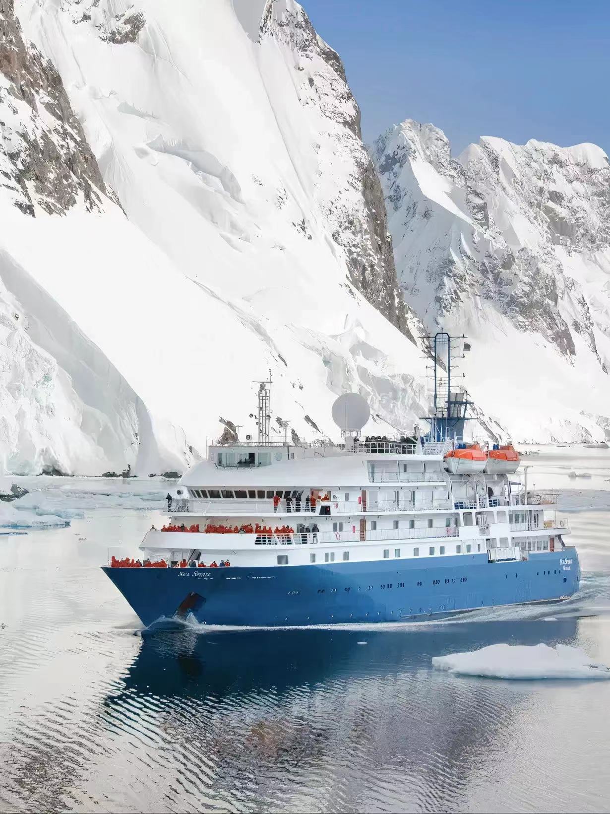明年春节去南极，五星船吃喝玩乐住全包！
