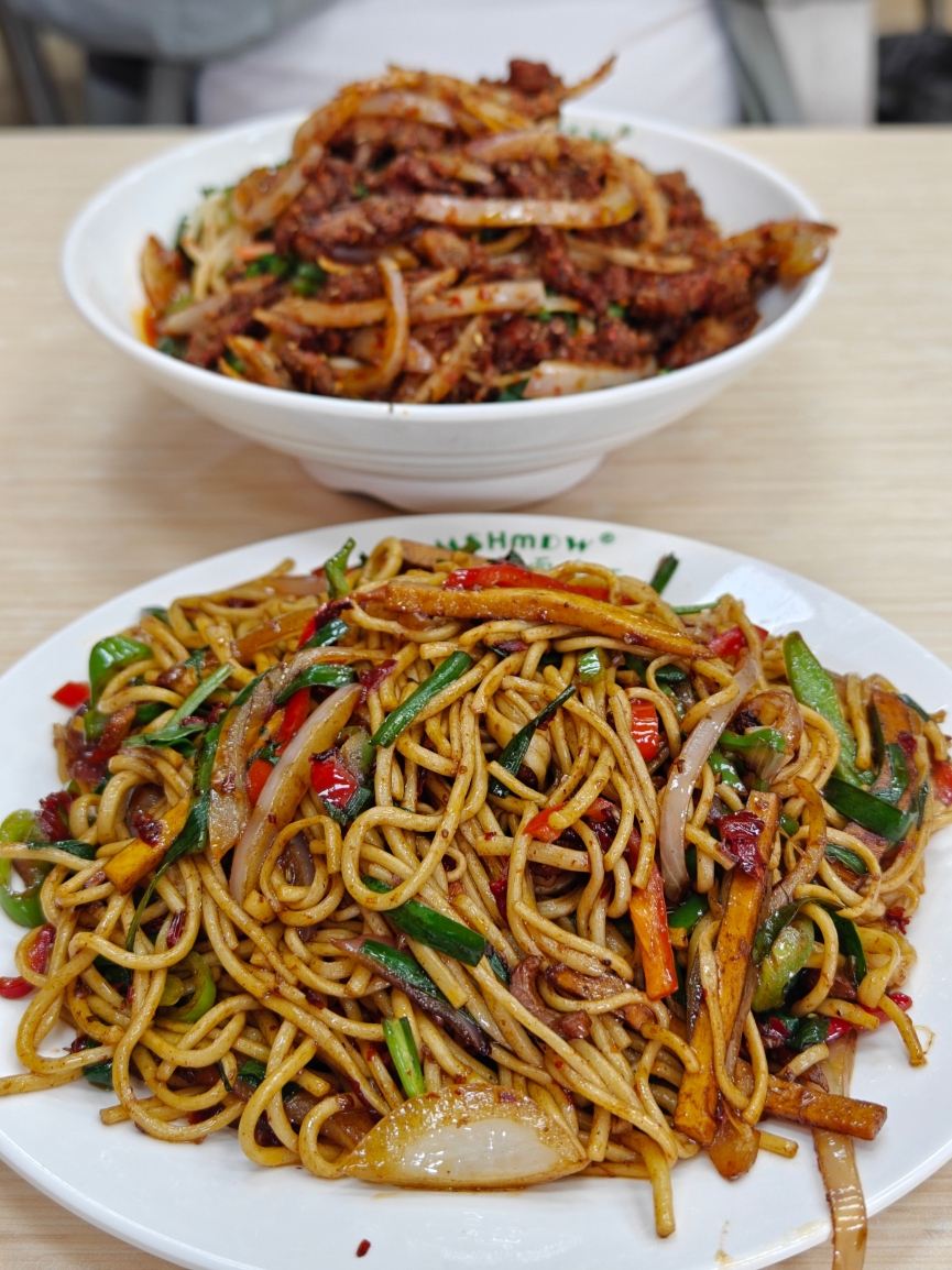 明氏饭庄黄面大王烧烤餐厅图片