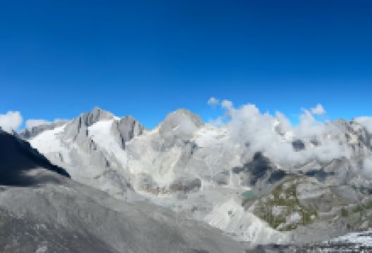 雪莲峰景点图片