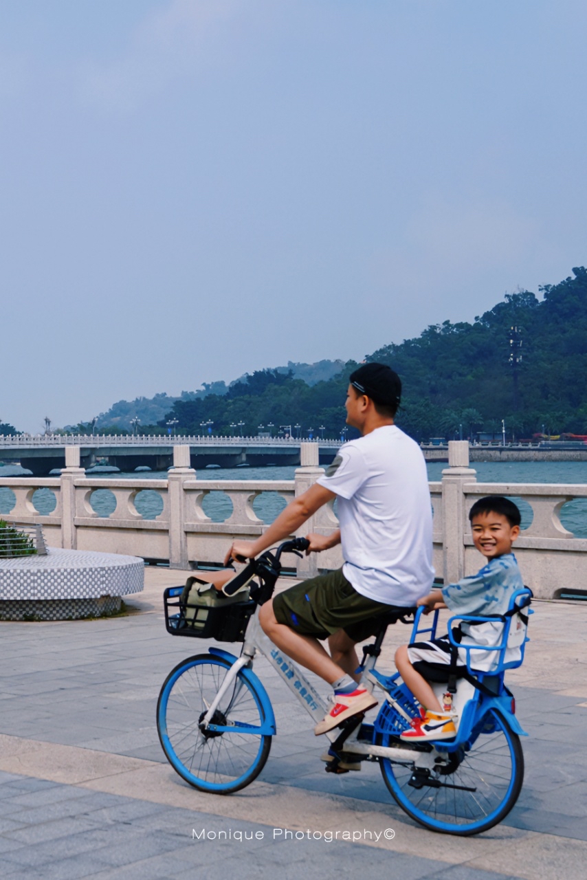 珠海果然是文明城市，亲子共享单车踏春很适合