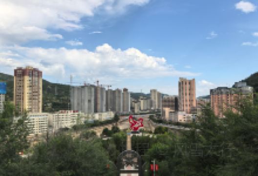 中央红军长征胜利纪念园景点图片