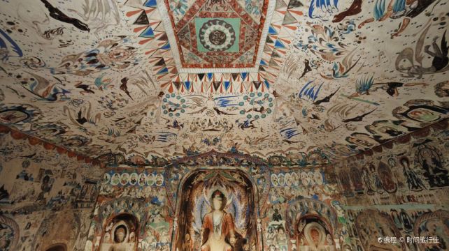 《何以敦煌·念念回响》敦煌文化艺术公益展