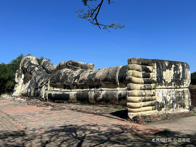 大城卧佛寺|一尊巨型卧佛横卧空旷遗址上,非常震撼