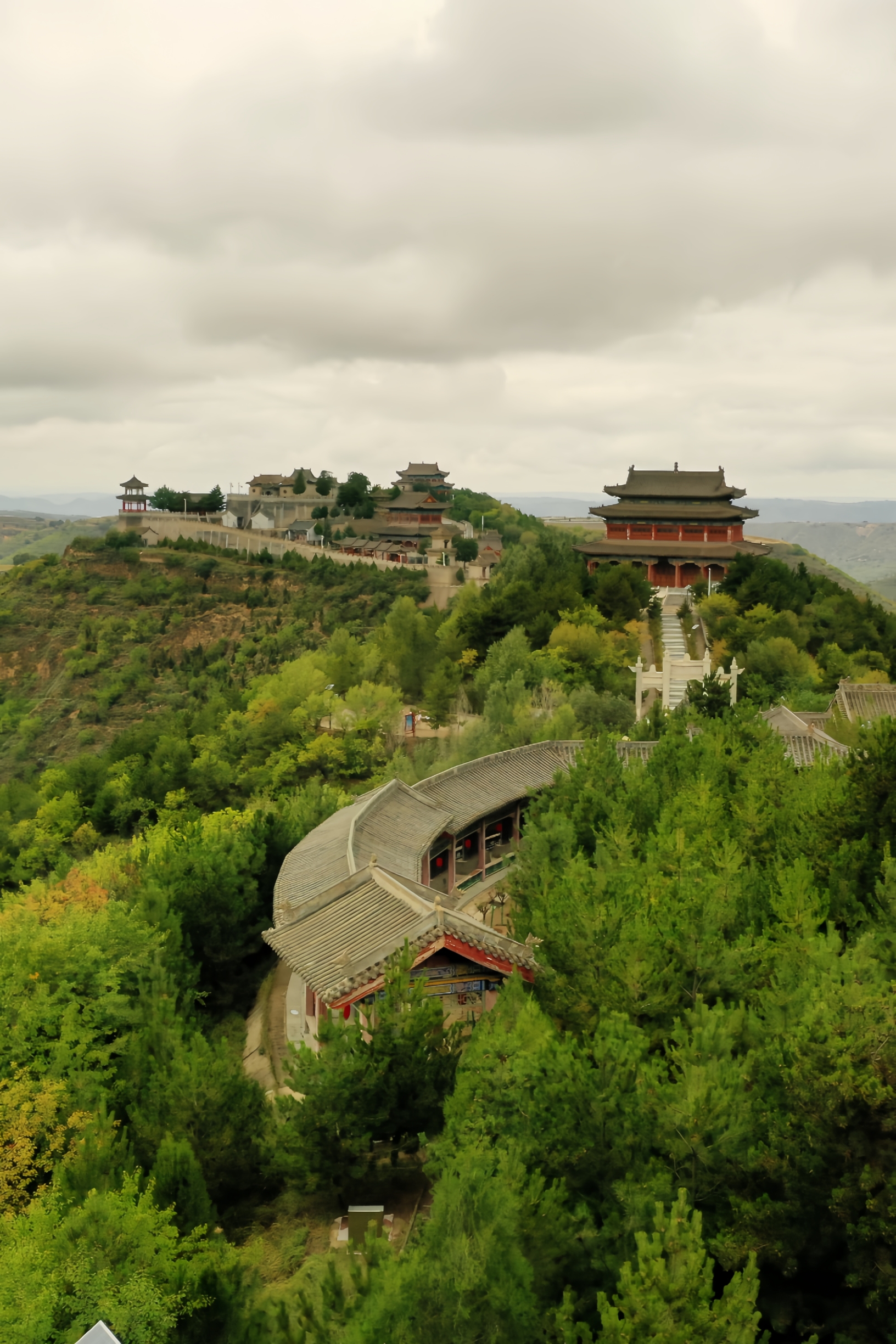 环县：“土”到极致，车在云里走（长征再出发自驾行之三十二）