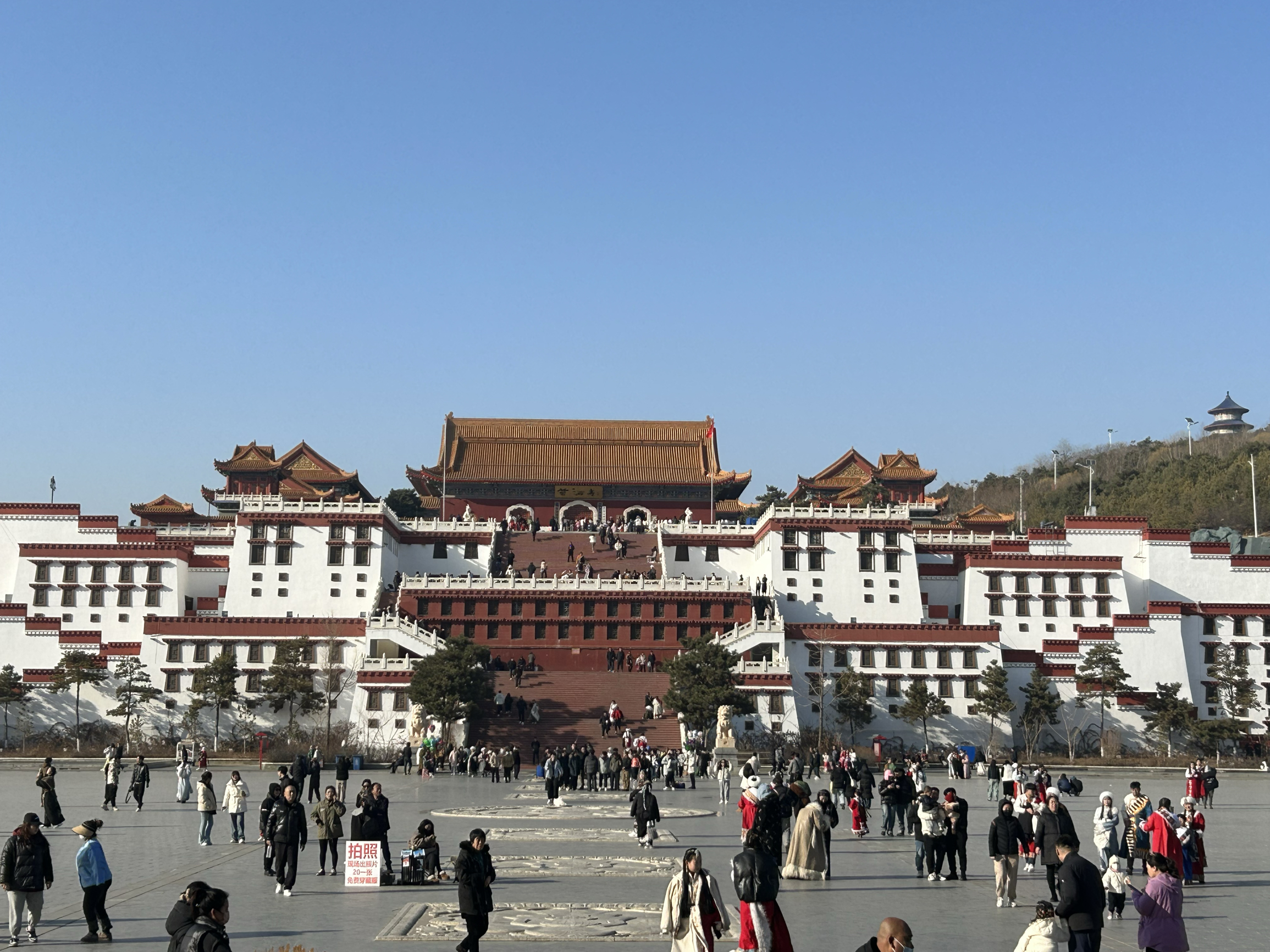 锦州旅游也可以看到西藏同款布达拉宫了！！！人很多，也很适合拍
