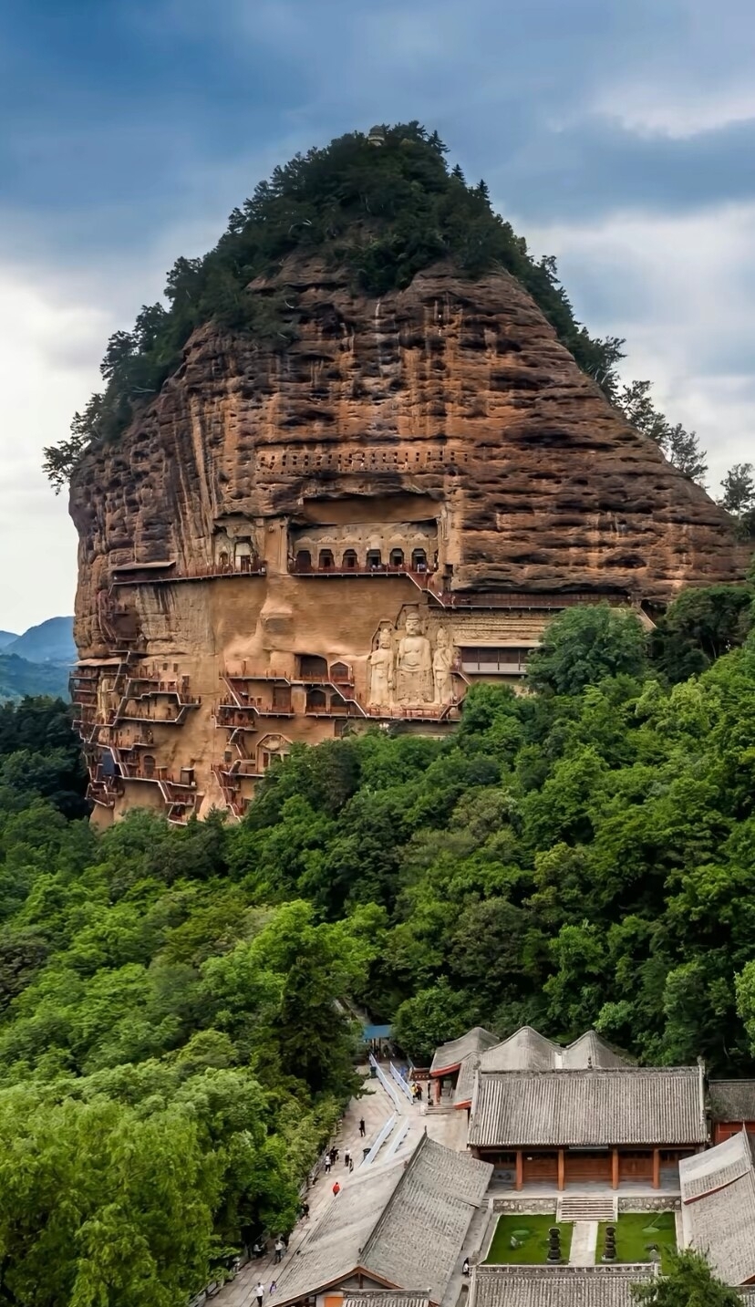 天水——麦积山石窟