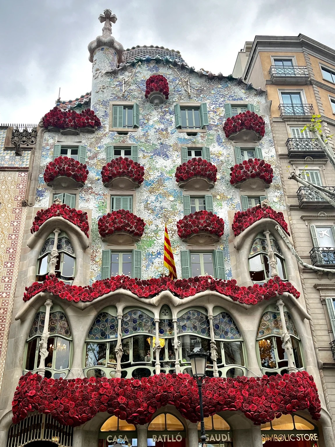 巴塞罗那情人节Sant Jordi&