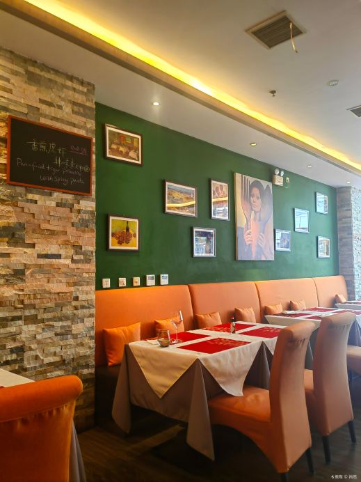 Gallery 2