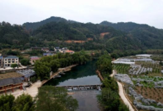 西古坡壮寨景区景点图片