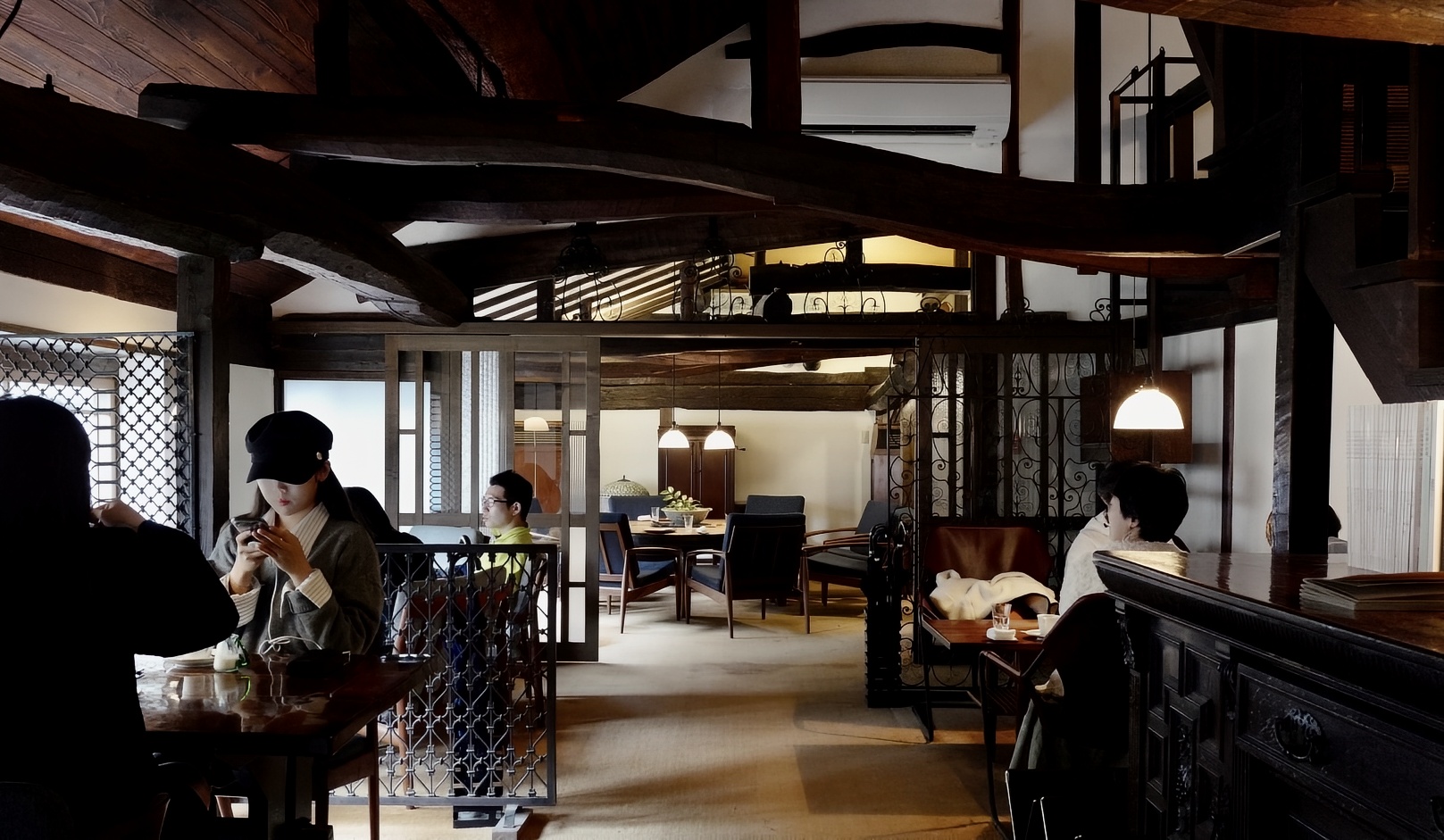 天井桟敷餐厅图片