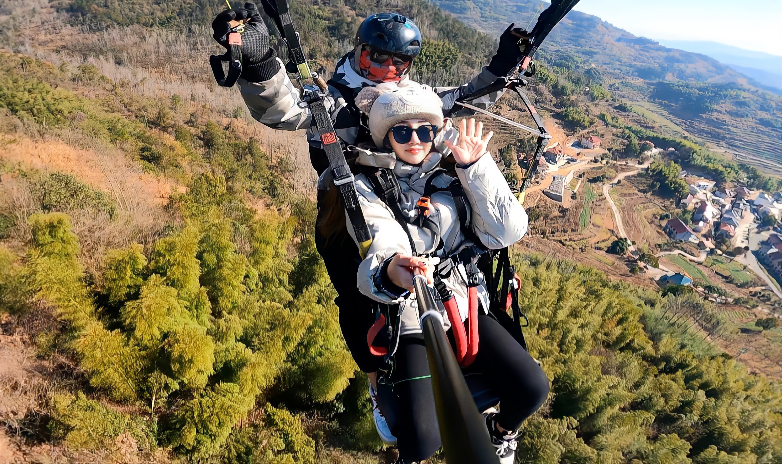 杭州桐庐｜金家山滑翔伞🪂体验，首飞还是感觉很新奇好玩哒～