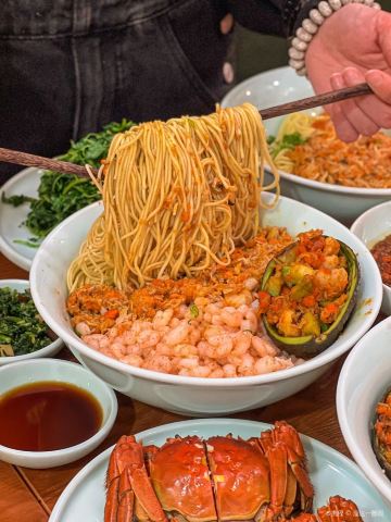 三名草屋蟹黄面(河北路店)