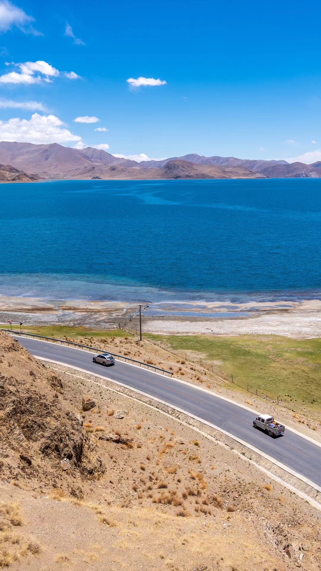 西藏三大圣湖之一  羊卓雍措丨藏区的海洋，宝石蓝💎