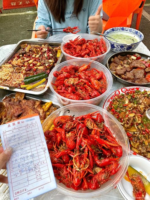 冯胖子龙虾馆(桂花西路店)