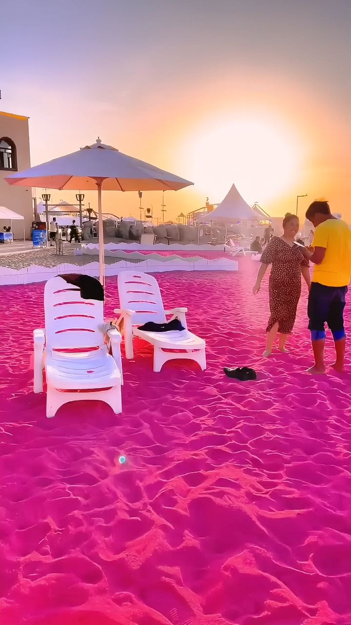 粉色沙滩#新开景点大搜罗