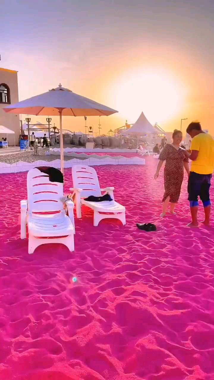 粉色沙滩#新开景点大搜罗