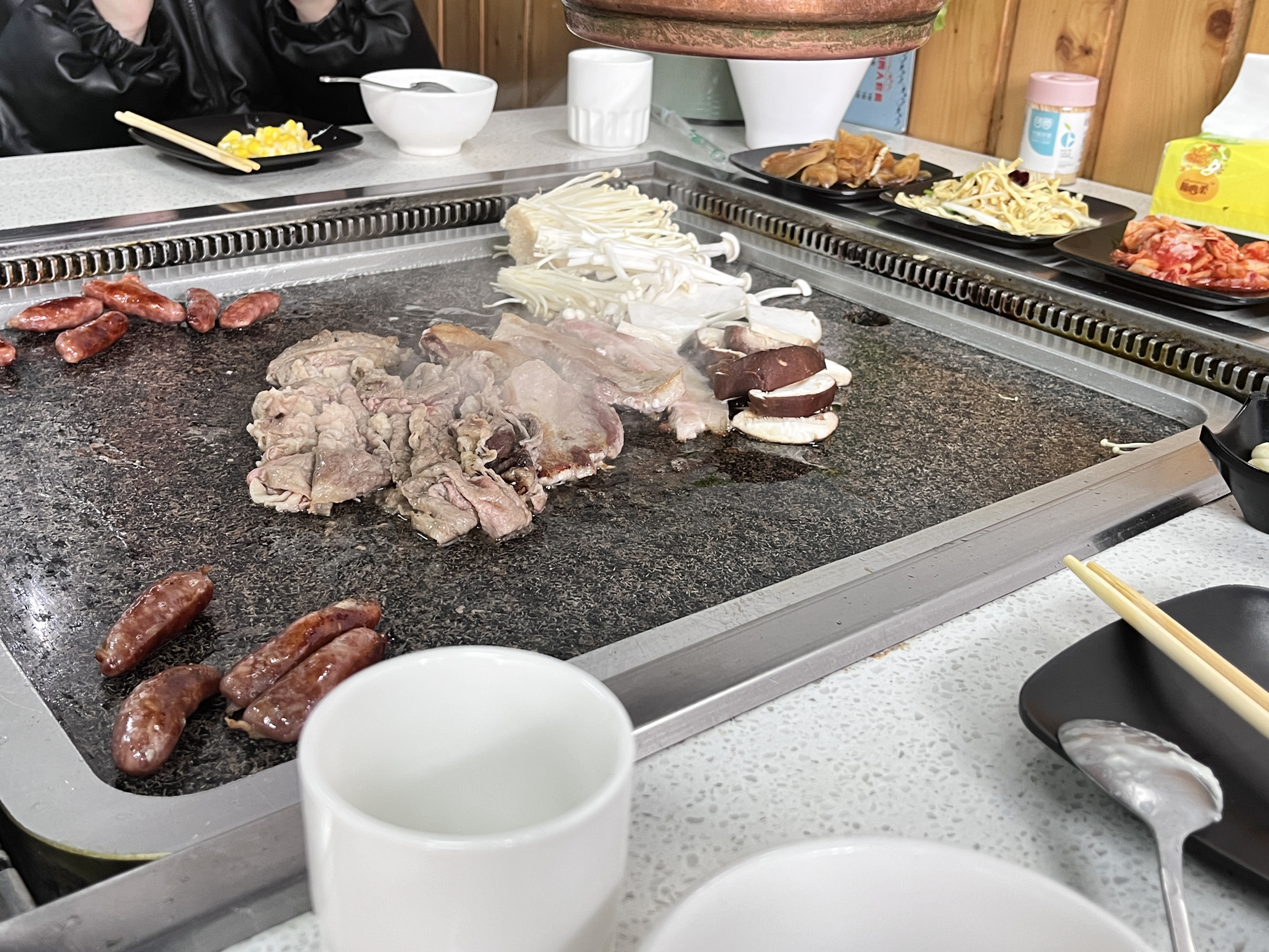 石板烤肉餐厅图片