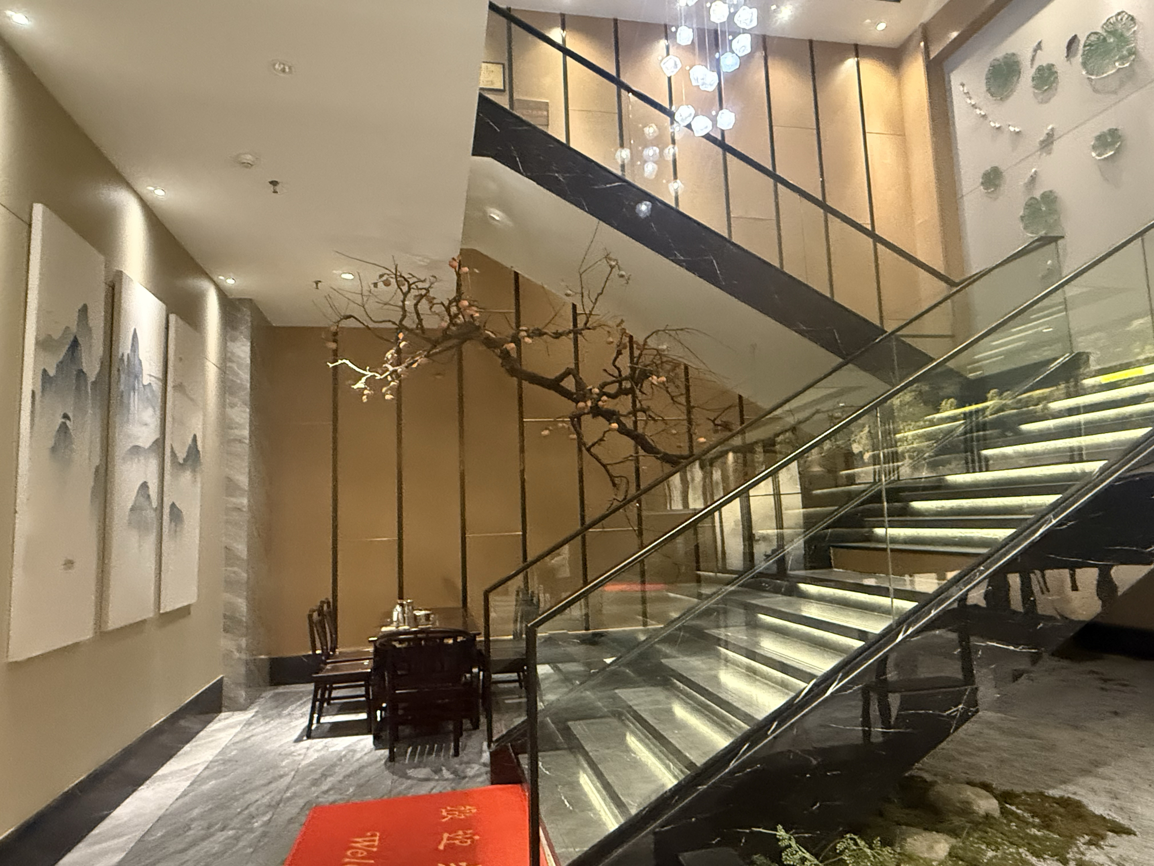 洪琪山居·银湖臻宴(富阳店)