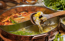 黔诚·多彩火锅(甲秀楼店)餐厅图片