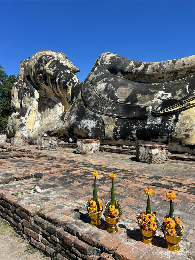 大城卧佛寺|一尊巨型卧佛横卧空旷遗址上,非常震撼