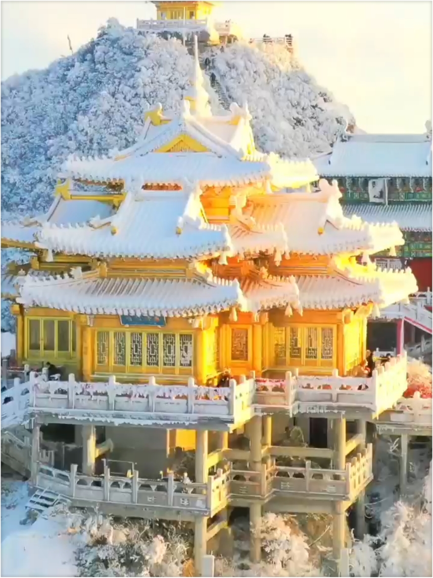 #雪景只看老君山 #冬天该有的样子 #河南雪景