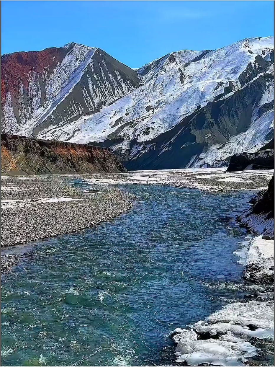 有一个地方，会让你不相信自己还在地球，它就是新疆安集海大峡谷