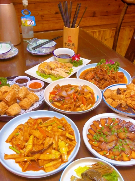 阿丘十碗头绍兴菜馆(府山店)