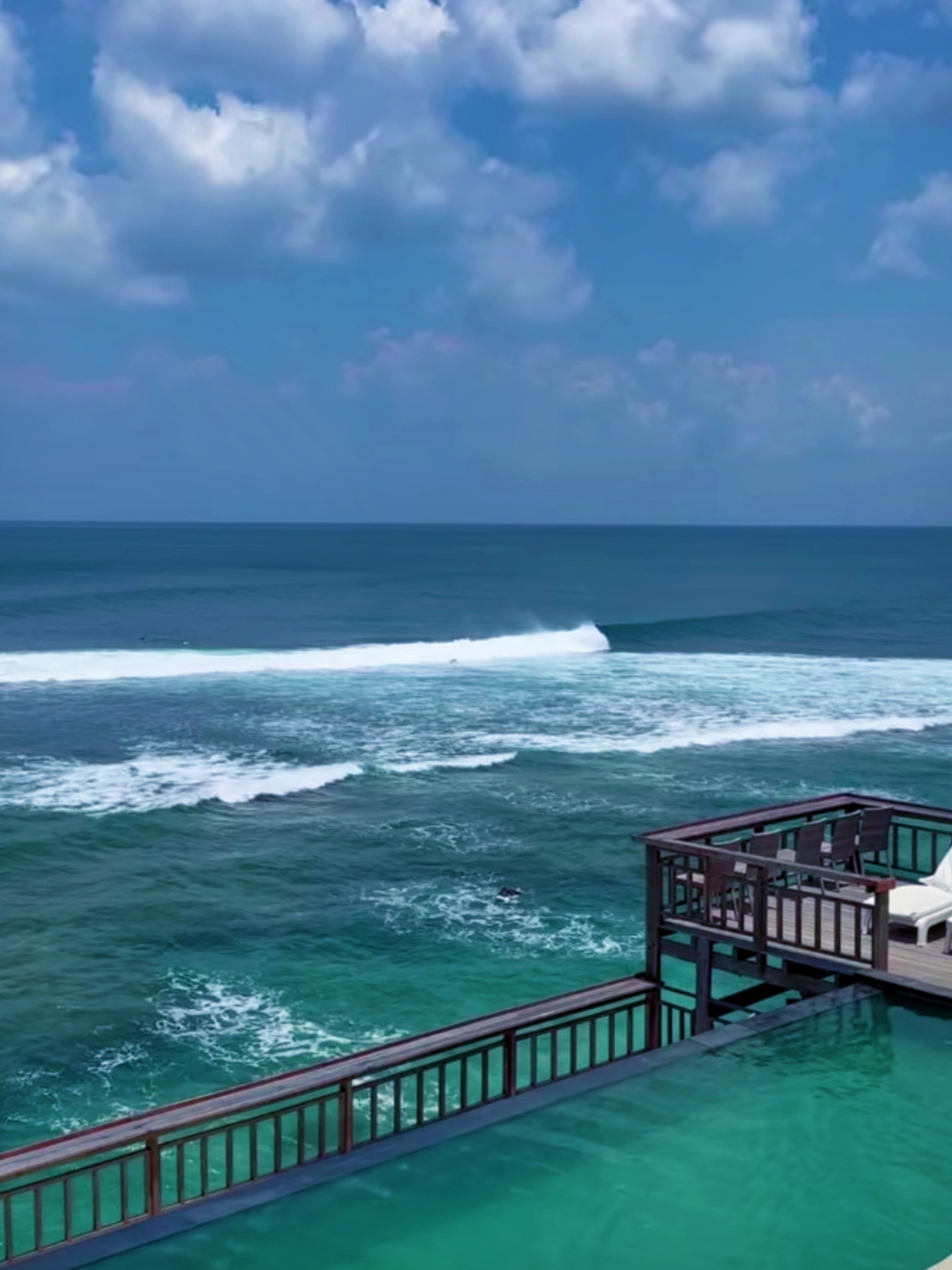 巴厘岛蓝点 | 来享受无边泳池的浪漫海景