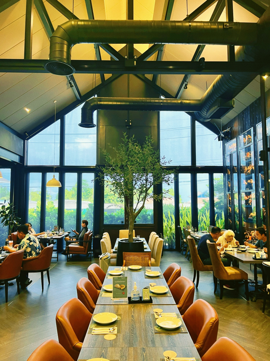 We-La-Dee Cafe & Restaurant