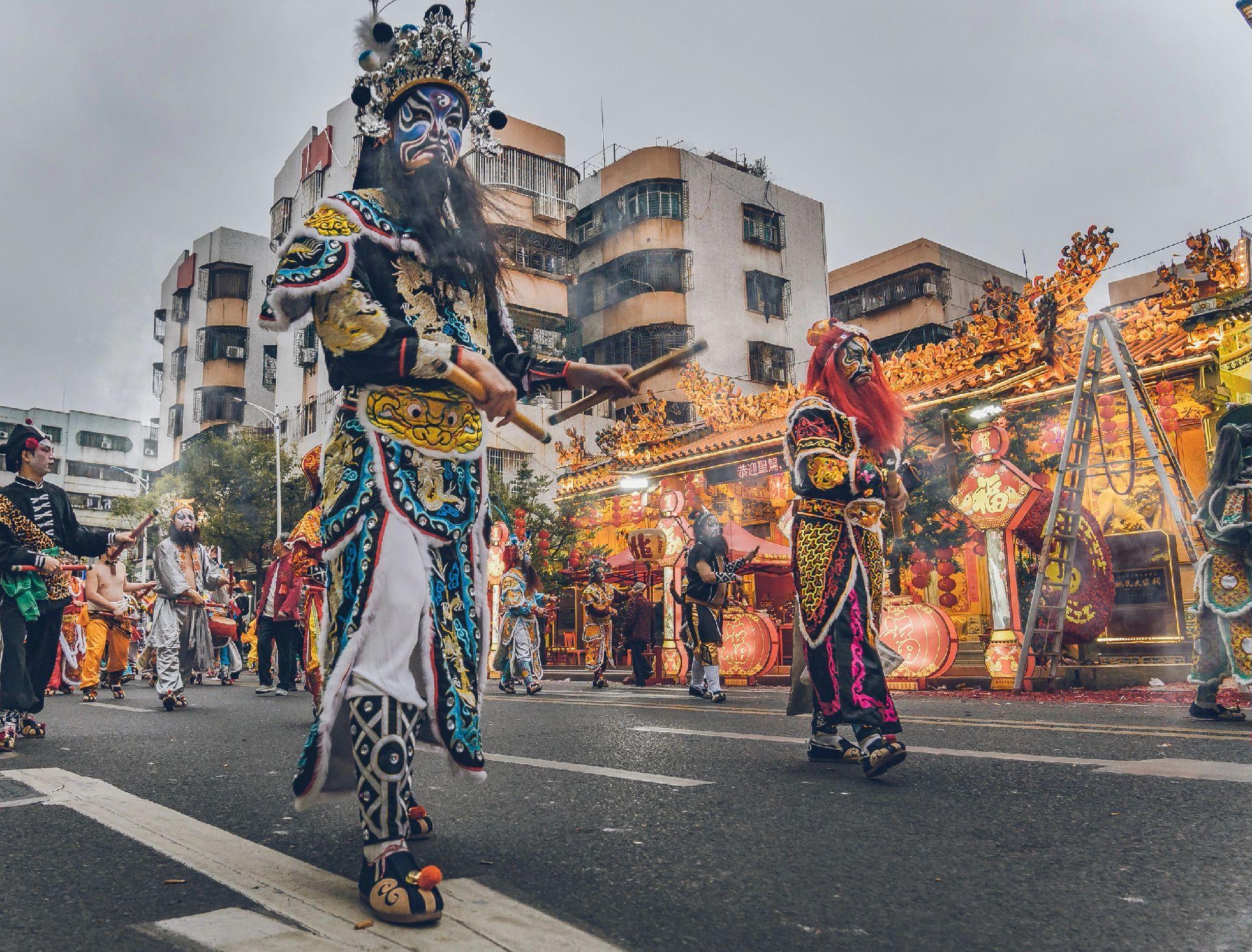 『国内游神天花板-双忠圣王巡安』📸。超五星机位视角，见证国内最盛大的游神现场——广东汕头潮阳双忠圣王