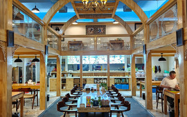 驼乡蒙餐(阿拉善民间手工艺商业街店)
