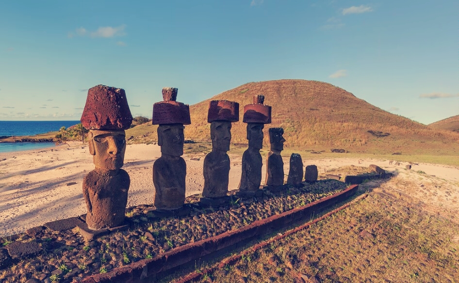 📍摩艾石像，复活节岛 • 智利  👣Day 1 | 探秘摩艾 抵达复活节岛，首站必访拉帕努伊国家公园