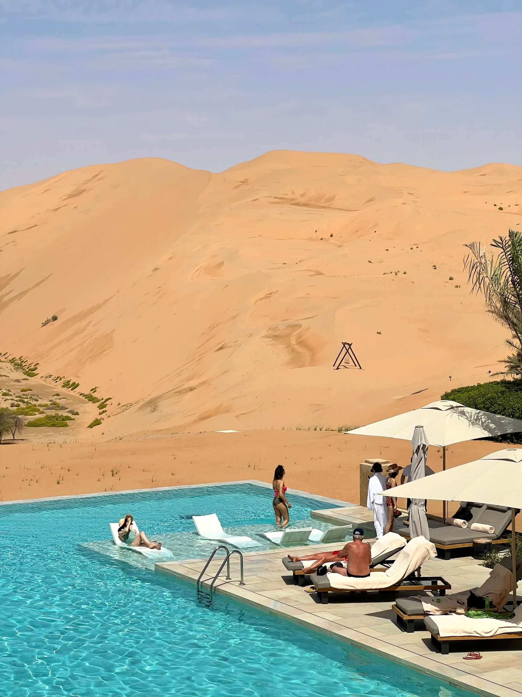 #沙漠之旅  没义务和你分享的沙漠酒店 只是觉得自己没有这个义务分享呀~ 《沙丘2》拍摄地王鹤棣同款