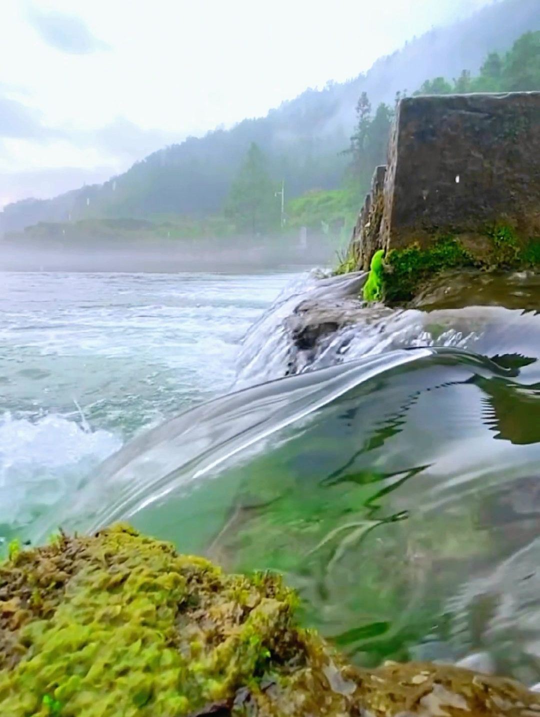 苗疆山水  小桥流水