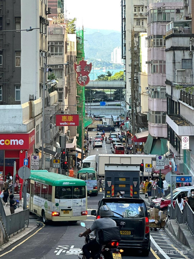 铜锣湾-湾仔-中环-天星码头-星光大道