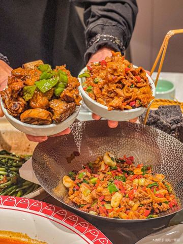 苏焰·烤鸭·地标天津菜(新开路店)
